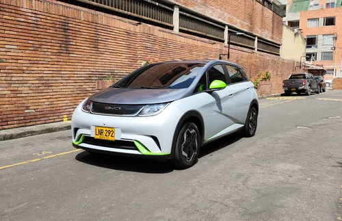 Byd Idolphin