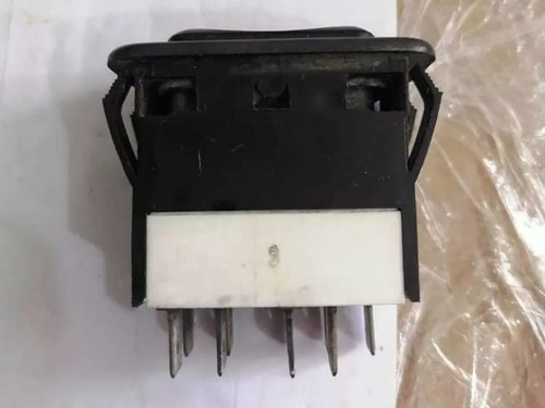 Interruptor Cntl Freightliner Century Columbia A06-30769-011 (Usado)
