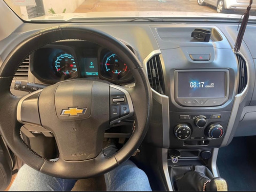 Chevrolet S10 2.4 Advantage Cab. Dupla 4x2 Flex 4p