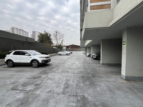 Depto 2 Habitaciones (metro San Miguel). Directo Dueño.