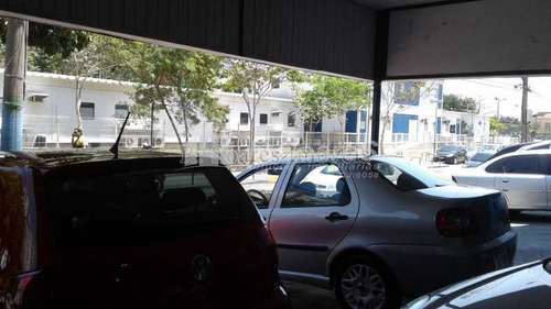 Apartamento Amplo Em Localização Privilegiada - Vvap20629