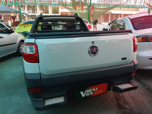 Imagem 4 de 11 de Fiat Strada 1.4 Mpi Hard Working Cs 8v Flex 2p Manual