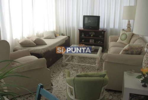Imagen 2 de 5 de Peninsula Apartamento En Alquiler