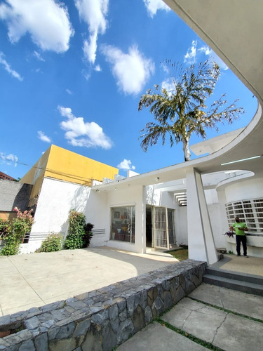 Imagen 3 de 24 de Casa En Venta El Viñedo