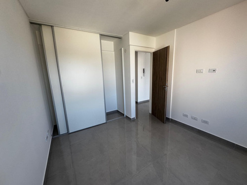 Departamento En Venta En Santos Lugares