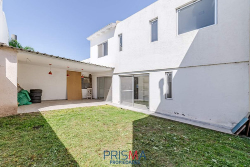 Imagen 16 de 17 de Casa A Estrenar. Claros Del Bosque. 175 M2 Cub. 3 Dorm