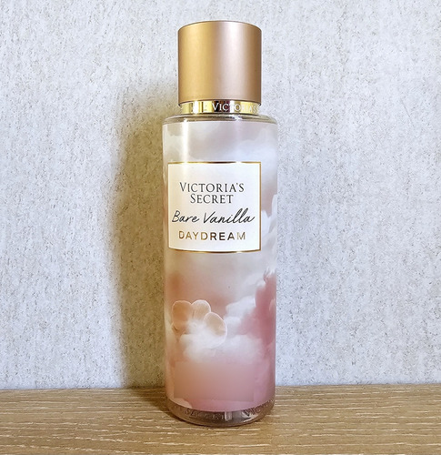 Perfume Victorias Secret Bare Vanilla Daydream Mist Volumen De La Unidad 250 Ml