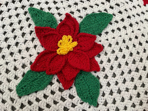 Camino De Mesa Tejido A Mano Navidad Noche Buena Color Blanco Granny Square