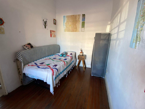Departamento 2 Ambientes Con Patio En Constitución