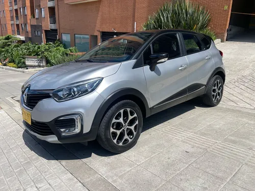 Renault Captur 2.0 Intens Automática
