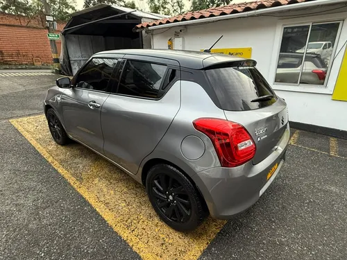 Suzuki Swift 1.2 Hybrid