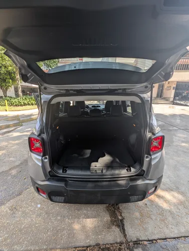 Jeep Renegade 1.8 Latitude 4x2 At