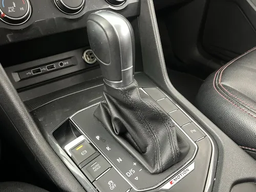 Volkswagen Tiguan TRENDLINE 2.0 4X4 AUT 5P 7 PAS