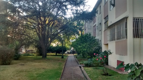 Imagen 1 de 7 de Depto De 3 Amb. Con Balcon En Barrio Cerrado