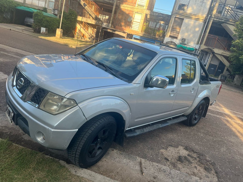Nissan Frontier 2.5 Le Cab Doble 4x4