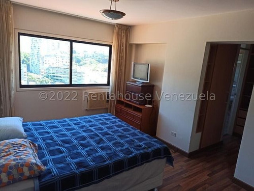 Imagen 15 de 17 de Apto En Venta En Los Chaguaramos 22-20300 Adri 04143391178