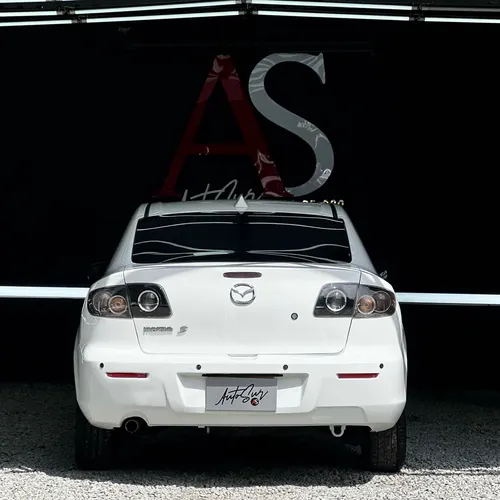 Mazda 3 1.6 LXNA7