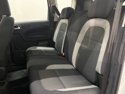 Imagen 9 de 15 de Citroen C3 Aircross Feel 2017