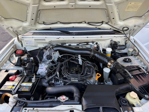 Mitsubishi Pajero TR4 Pajero TR4 2.0 4X2 16V 140CV FLEX 4P MANUAL