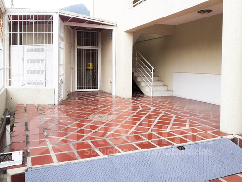 Imagen 10 de 11 de Apartamento En La Candelaria, Alquiler