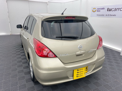 Imagen 7 de 20 de Nissan Tiida Hb Automatico 1.8