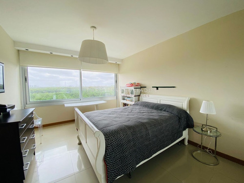 Imagen 11 de 14 de Venta De Aparatmento De 3 Dormitorios En Edificio Tiburon Iii