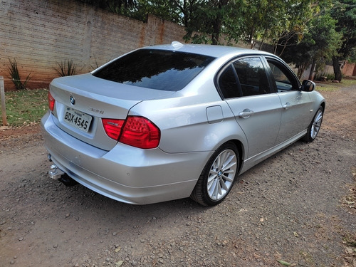 Imagem 3 de 9 de Bmw Serie 3 2011 2.0 Aut. 4p