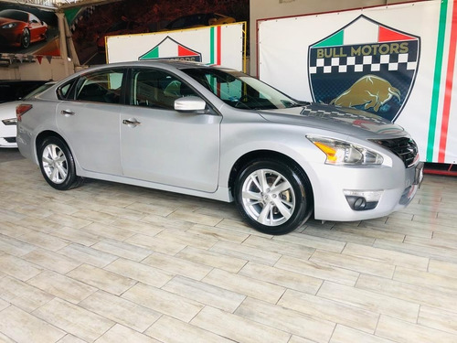 Imagen 2 de 15 de Nissan Altima