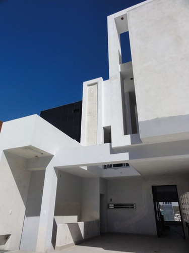 Casa En Venta En Hacienda San Francisco, Monterrey, Nuevo Le