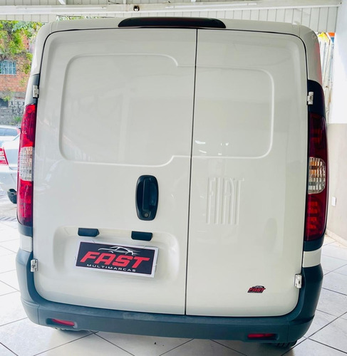 Imagem 13 de 14 de Fiat Fiorino Furgao Work Hard 1.4 Flex 2019/2020