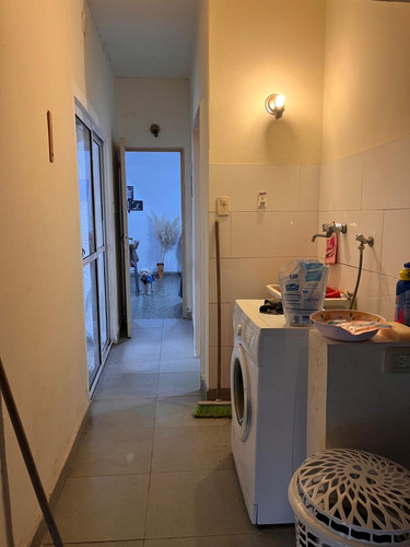 Casa Reciclada Con Hermoso Lote!! Apta Crédito