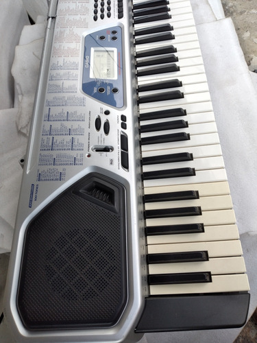 Teclado Casio Ctk 481 Usado Con Partes Rotas +o- Funciona. (Usado)