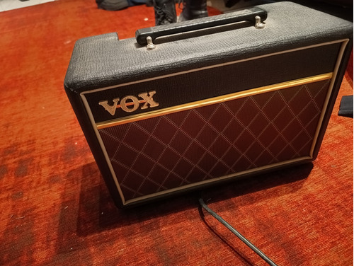 Amplificador Vox 9106