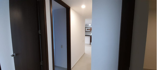 Apartamento Para Arriendo En Avenida Kevin Angel (27480).