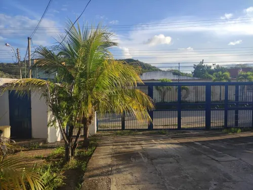 Casa Tipo Posada En Maneiro