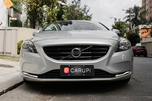 Volvo V40 2.0 T4 Comfort Turbo Gasolina 4p Automático