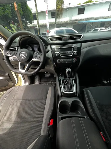 Nissan Qashqai Sense Tp 2000cc 4x2 2ab Abs