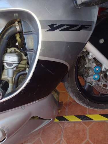 Yzf Thundercat, Frenos Brembo, 6 Velocidades, Escape Yoshimu