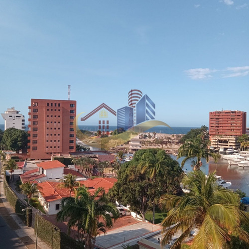Apartamento En Venta En Caribe 3 Hab. 2 Baños Ref. 825