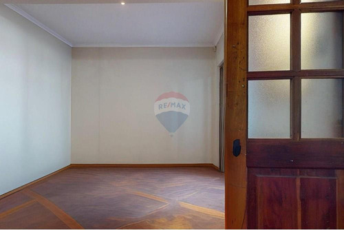 Casa 3d+3b Con Ampliación Regularizada 2d+2b