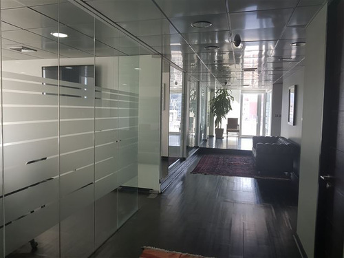 Oficina En Arriendo En Las Condes