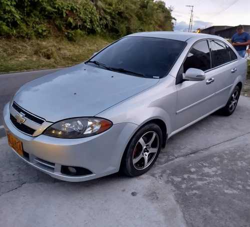 Chevrolet Optra 1.6 Advance