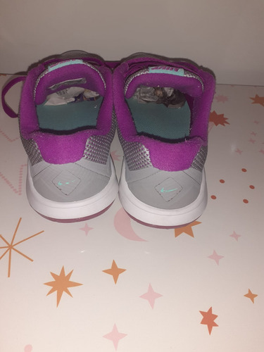 Zapatillas Nike Talle 37, Plantillas De 24cm (Usado)