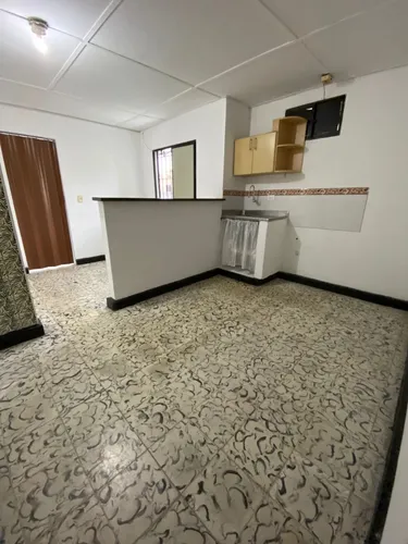 Arriendo Apartaestudio Con Servicios Incluidos.