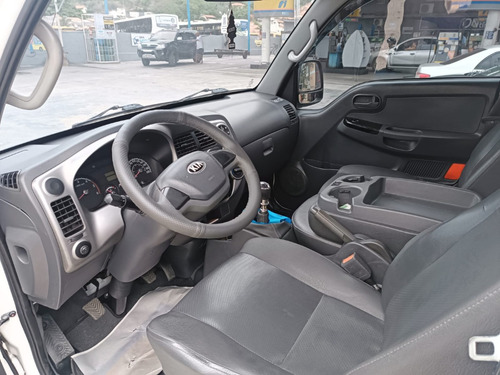 Kia Bongo Ano 2015 Com Plataforma 5,0m Com Ar