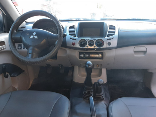 Mitsubishi L200 3.2 Triton Hpe Cab. Dupla 4x4 4p