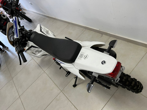 Imagen 3 de 16 de Motomel Skua 125 Xtreme