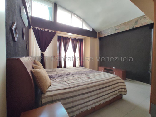 Townhouse En Venta Urb San Pablo Turmer Rah25-15603 Meglisf