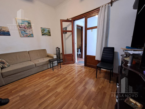 Apartamento En Venta En El Centro Con Patio Exclusivo