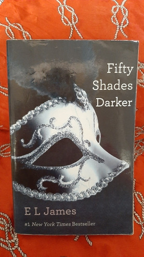 Fifty Shades Darker (en Ingles) - E.l. James